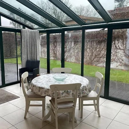 Five-bedroom In Somme-Leuze