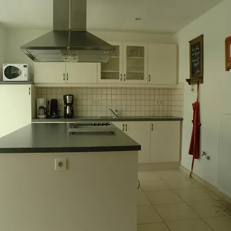 Five-bedroom In *