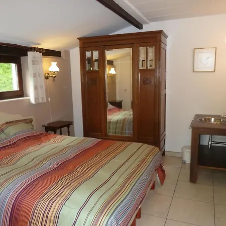 Five-bedroom In * Somme-Leuze