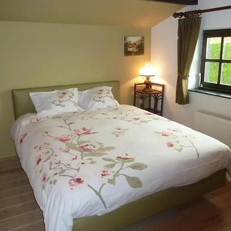 Five-bedroom In *