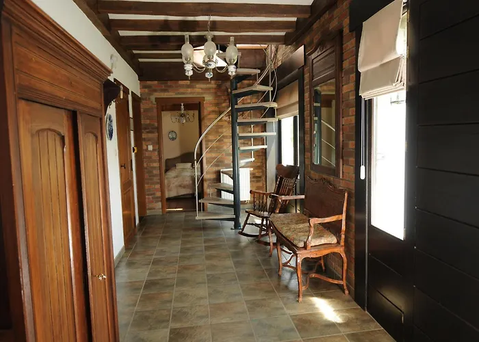 Five-bedroom In Hébergement de vacances *