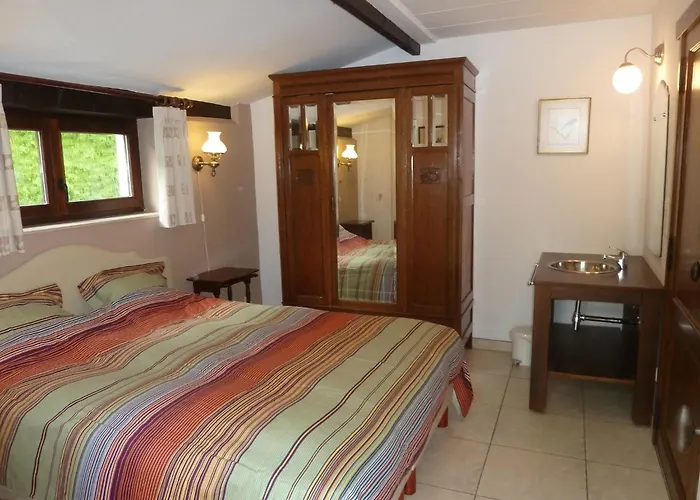 Five-bedroom In * Somme-Leuze