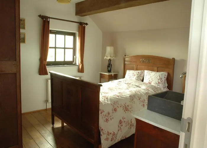 Five-bedroom In Hébergement de vacances *